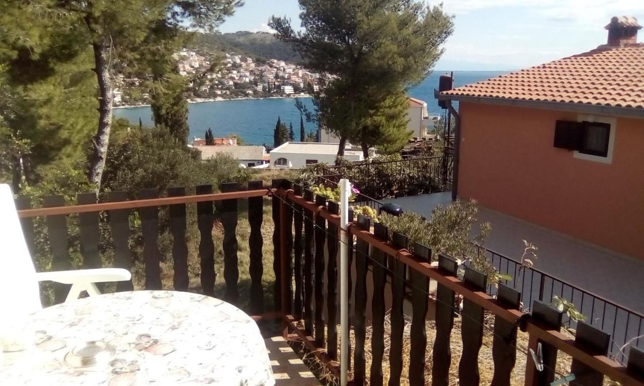 Apartmani Irena Ciovo Trogir Dış mekan fotoğraf
